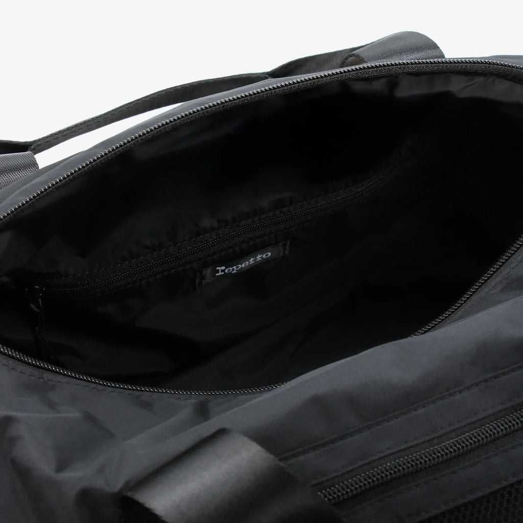 Black Ballet Bag(M: Height 18 x Width 35 x Depth 22 cm)