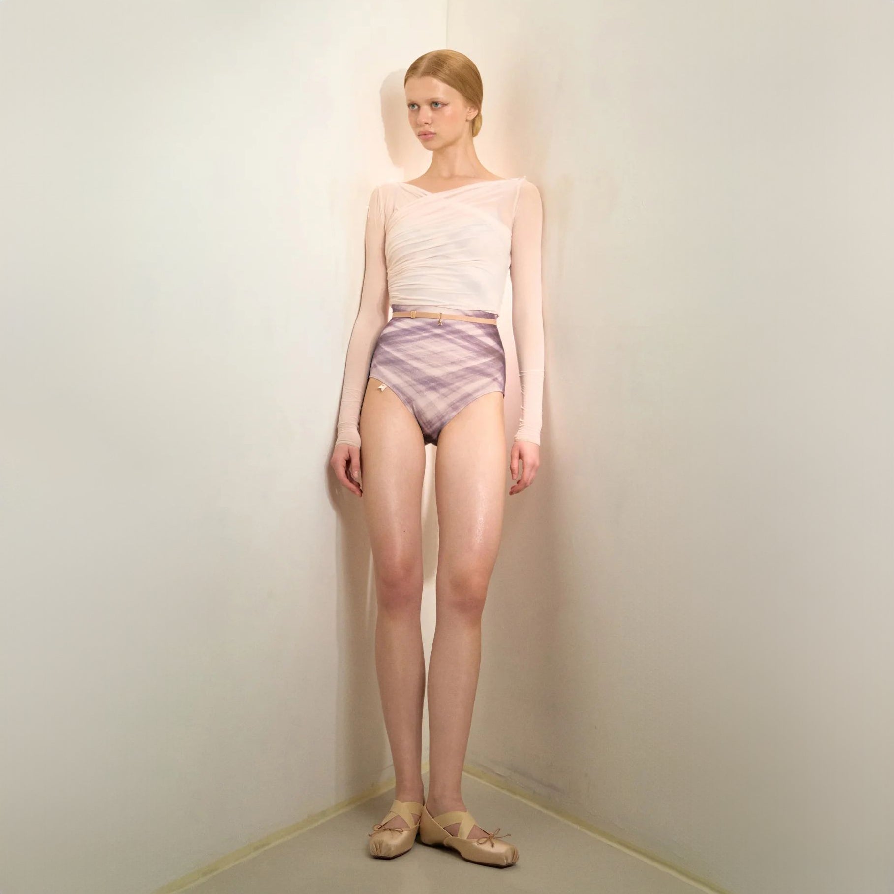 Women Pearl Blush "ÉTOILE HOSIERY" Ballet Wrap Crop Top(251CT70NX/pearl blush)