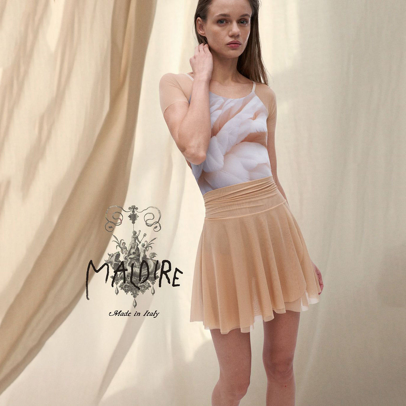 Women White Feather Printed Ballet Onesies(R1-25.2/Caladrio Print)