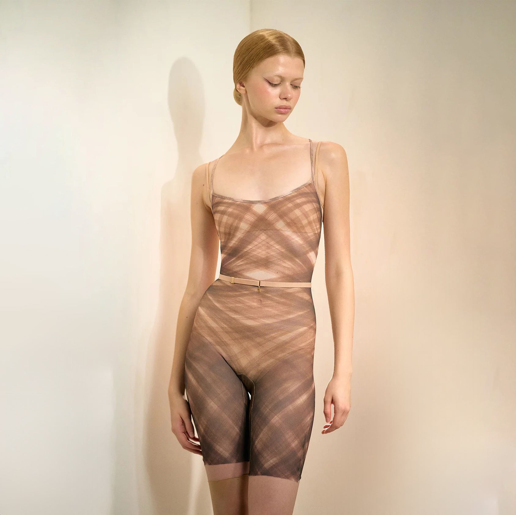 Women Mocha Check "TULLE PLIÉ" Ballet Onesies(253UN34MH/mocha)